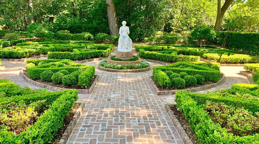 Bayou Bend Collection and Gardens