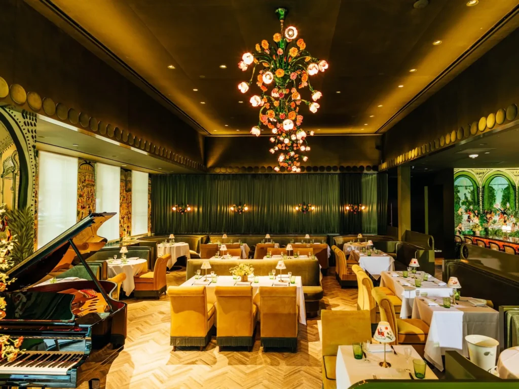 Iconic Eateries in the Heights